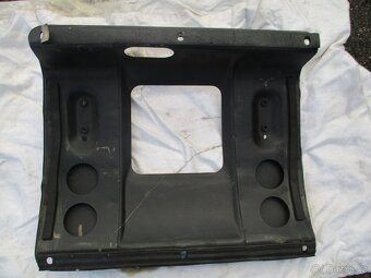 Kryt pod nádrž Škoda 100/110R - 2