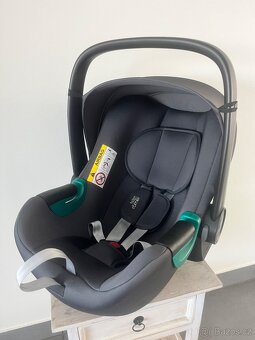 Autosedačka Baby-Safe 3 i-Size Flex Base 5Z Bundle - 2