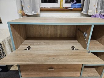 Komoda / skříňka - 2