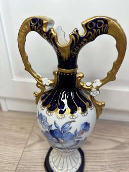 Porcelánová dvouuchá amfora Royal Dux - 2