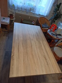 Stůl jídelní rozkládací - 2