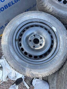 Plechové disky 195/65 R15 plus gumy - 2