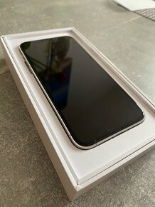 iPhone XS 64GB Stříbrný - 2