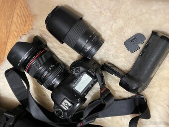 Fotoaparát Canon 5D MARK III + objektivy a příslušentví - 2