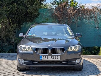 BMW F10 525d R6/Comforty/RWD/bixenon/HUD/šíbr - 2