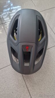 Nová helma Specialized - 2
