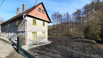 Rodinný dům 107 m2, stavební pozemek 1561 m2 v obci Radeč - 2