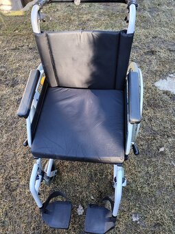 Invalidní vozík - 2
