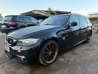 BMW 330d xDrive,180kw M-paket,r.v.2010 automat - 2