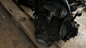 prodam převodovky renault master 2.5 dci g9u - 2