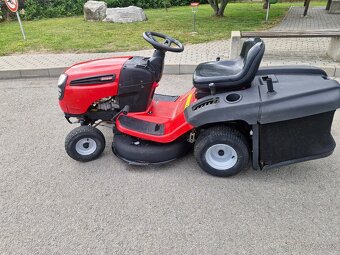 Zahradni traktor  Jonseted LT2213 C - 2