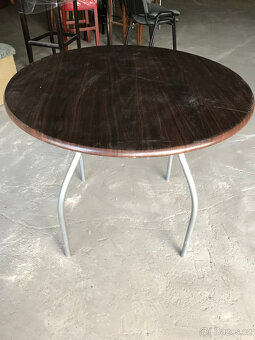 Prodám stůl 90 x 90 cm - 2