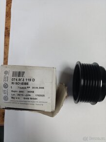 Remenice alternátoru 074903119d - 2