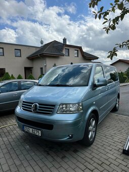 VW Multivan Atlantis 2.5TDI perfektní stav - 2
