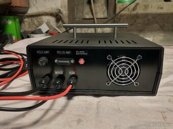 Nabíječka autobaterií 12V 0až20 A - 2