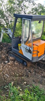 Minibagr Yanmar - 2
