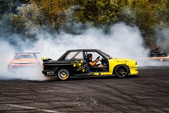 BMW e30 - 2