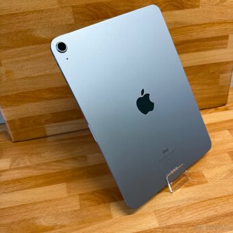 iPad Air 4 64GB, modrá barva (12 měsíců záruka) - 2