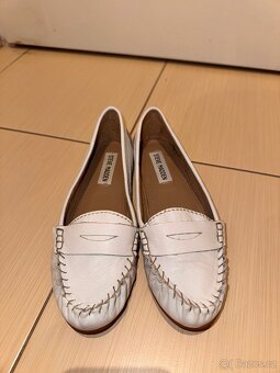 Steve Madden - 2
