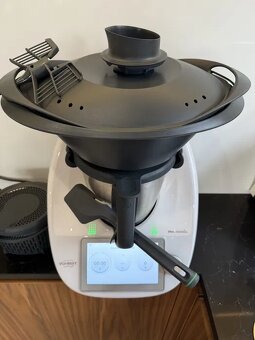 Kuchyňský robot Thermomix TM6 - 2
