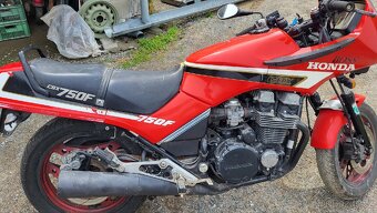 Honda CBX 750F - 2