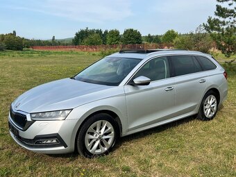 ŠKODA OCTAVIA IV 1.0 TSI 2021 - 2