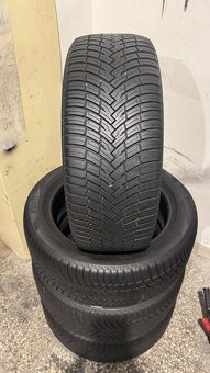 Zimní pneu 235/50/19 Pirelli All Season - 2