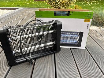 Livarno Home elektrický lapač hmyzu - 2