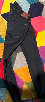 TOMMY HILFIGER PÁNSKÉ SLIM-FIT JEANS-RIFLE W 31 L 36 - 2