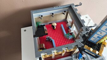 LEGO Creator Expert 10232 Palace Cinema - 2