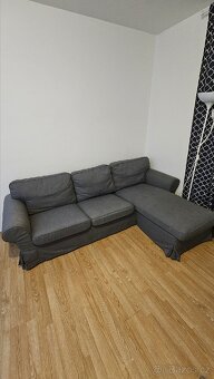 Sedačka Ikea Ektorp s lenoškou - 2