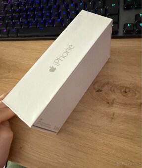Originální krabička iPhone 6 - 2