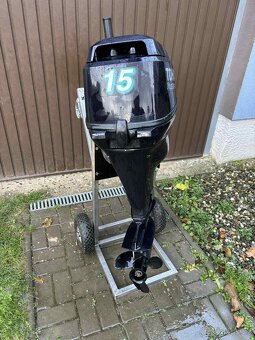 Prodám motorový člun - 2