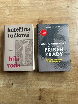 2x knihy Dobrá voda a Anna Franková - 2
