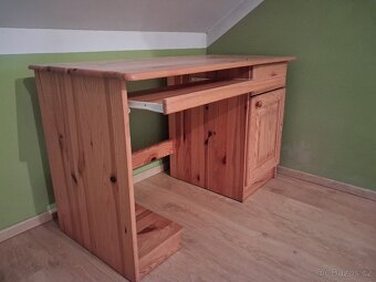 Dětský psací stůl - 2