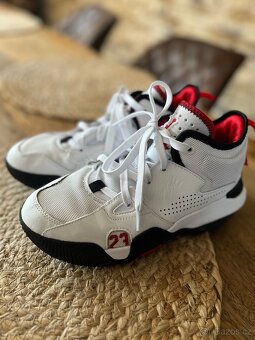 Air jordan stay loyal 2 white black red - 2