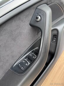 Tapce dveri s ambietnim osvetlenim - Audi A6 4G/C7 Avant - 2