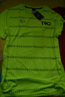 2x nová moderní pánská sportovní trička XL/XXL,cena celkem - 2