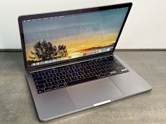 MacBook Pro 13'' 2020 / M1 / 16GB / 512GB SSD / Space Gray - 2