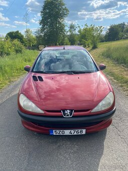 Peugeot 206 1,4 benzin 44kw - 2