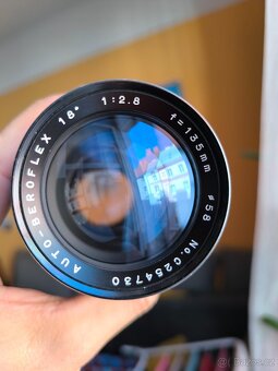 Objektiv Beroflex auto tele 135/2,8 závit M42 - 2