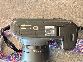 Canon EOS 6D + Canon 75300mm objektiv + nabíječka - 2