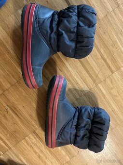 Dětské snehule Crocs,velikost 32/33 - 2