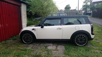 Mini Cooper Clubman - 2