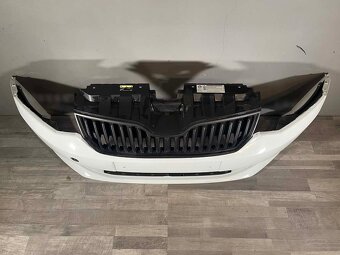 ŠKODA FABIA 3 6V 14-18 nárazník + maska - 2