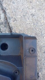 Uložení podélný nosník zadní pravý BMW X5 E53 8402112 - 2