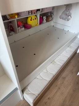 Dvoupatrová postel pro 3 se schody Bibob - 2