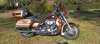 Harley Davidson electra glide ultra classic - 2