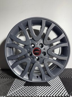 18” MINI CLUBMAN - 2