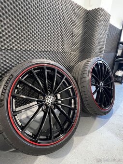 Kola Golf 8 GTI 45l - 2